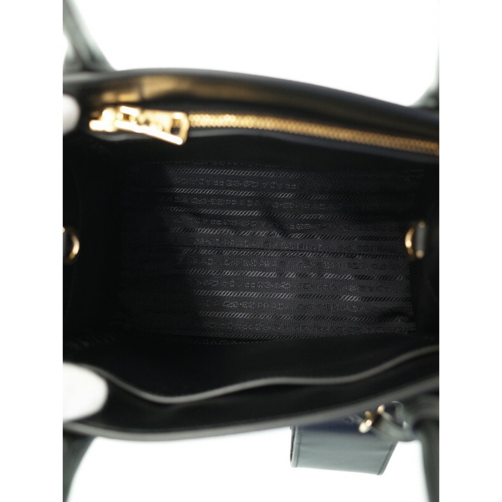 Prada Leather Bag Black Saffiano Monochrome Leather - Picture 3 of 9